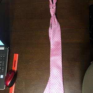 Nautica 100% silk tie; pink with blue flowers